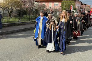 Il carnevale per la pace in giallo e blu di Leini 20250323 108