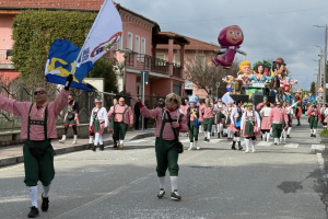 Il carnevale per la pace in giallo e blu di Leini 20250323 89