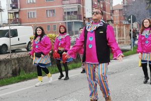 Il carnevale per la pace in giallo e blu di Leini 20250323 33