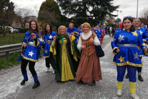 Il carnevale per la pace in giallo e blu di Leini 20250323 42