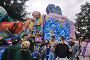 Il carnevale per la pace in giallo e blu di Leini 20250323 11