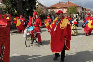 Il carnevale per la pace in giallo e blu di Leini 20250323 94